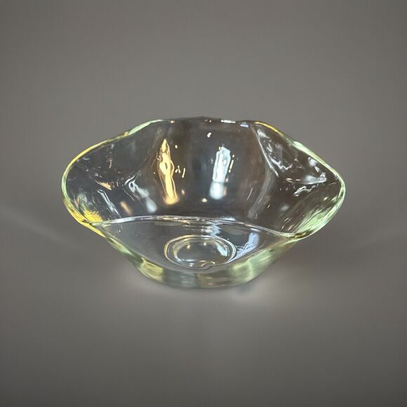 Vintage Clear / Green Tint Glass Crimped Wavy Edge Salad Bowl 4.75” H X 9- 9.5” - Picture 1 of 7